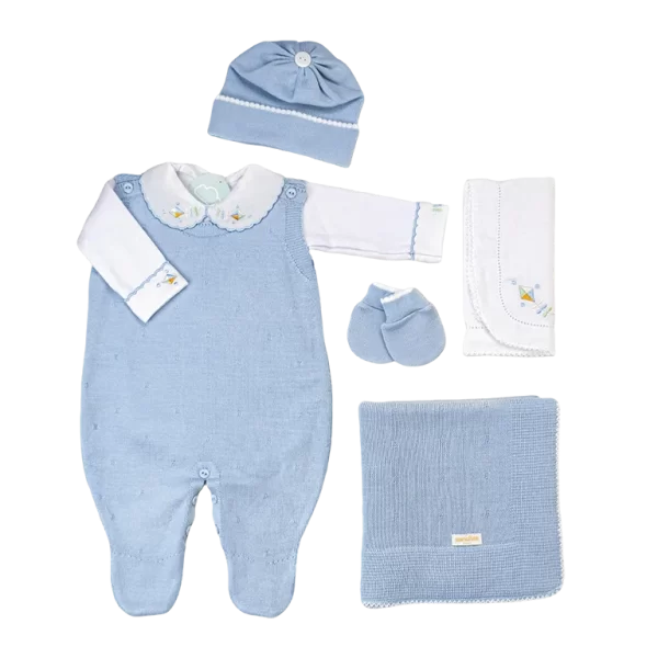 Saída De Maternidade Bordada Azul Celeste c/ Branco