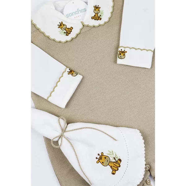 Conjunto Macacão Bege c/ Branco - Imagem 3